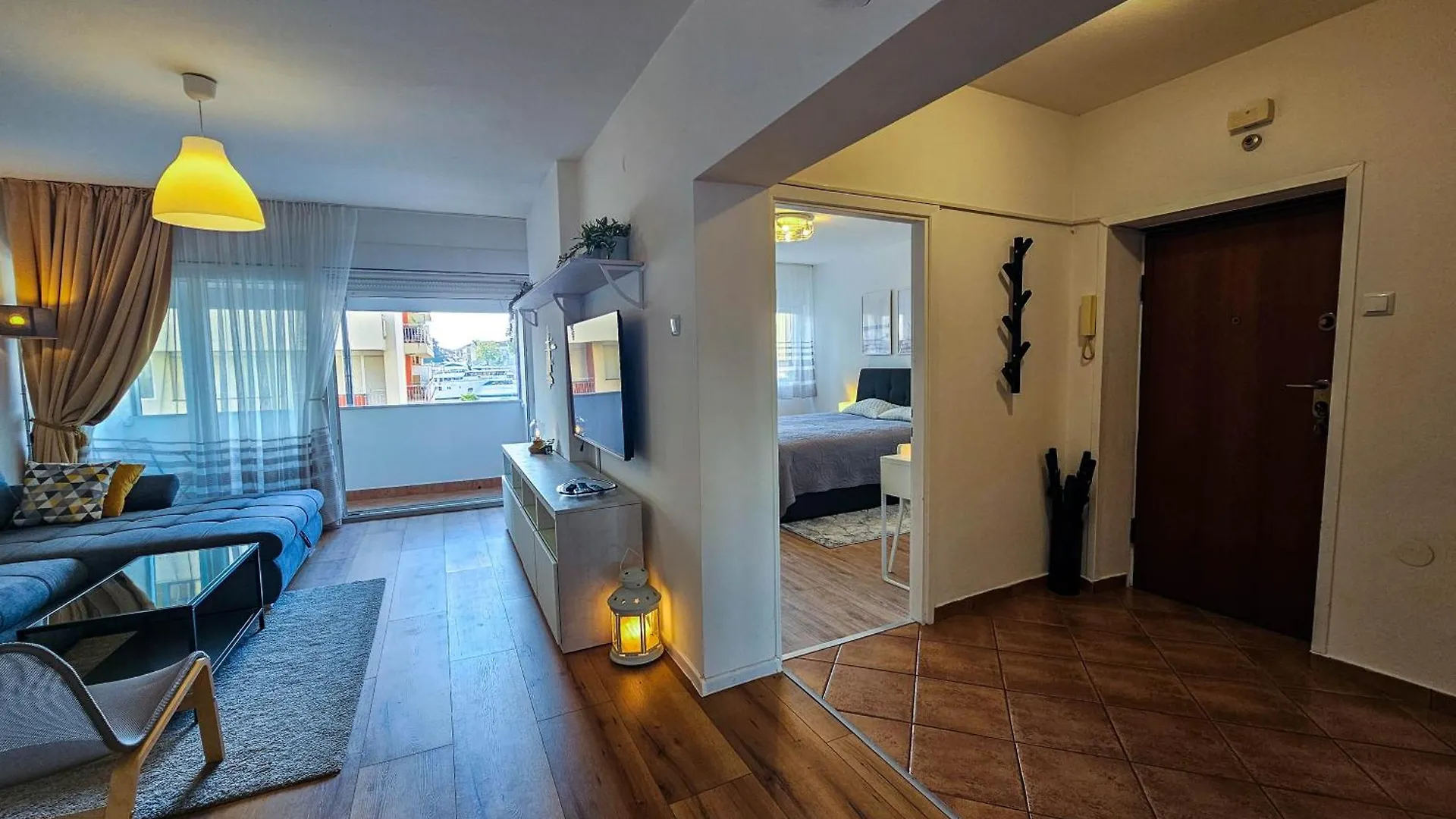 Apartment Mari Zara 0*,  Croazia